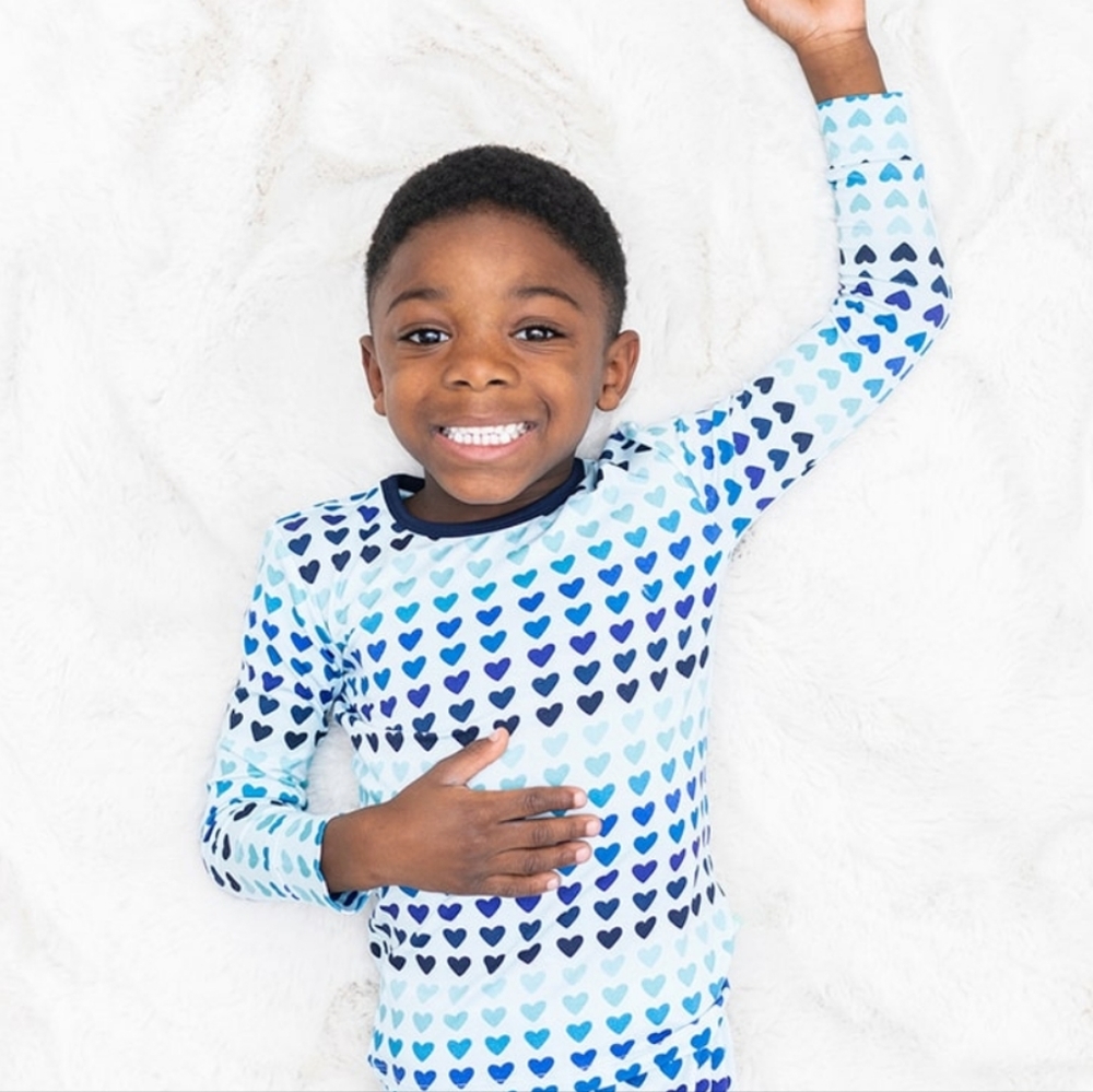 Kids NEW Bamboo PJs Size 10 Blue Ombre Hearts